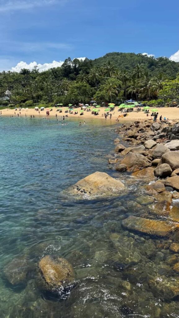 o que fazer em ilhabela praia da feiticeira